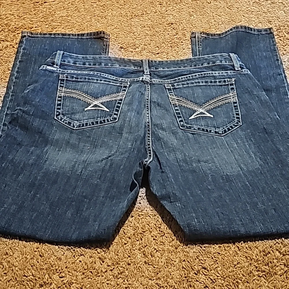 Cinch Jeans - Picture 2 of 3